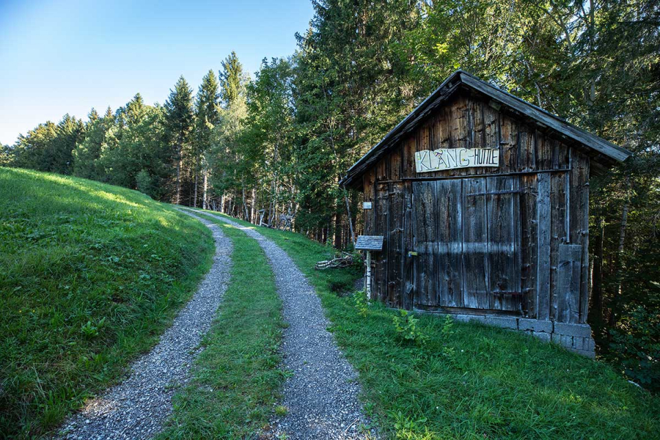 02-Start-Weg-Richtung-Bazora (c) Lucas Tiefenthaler - Vorarlberg Tourismus